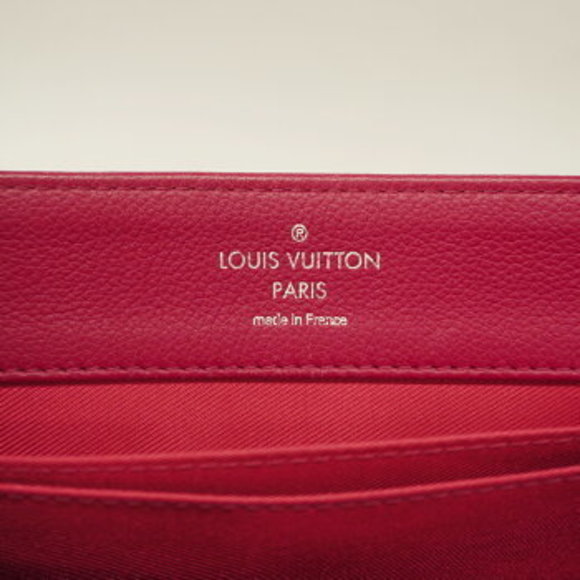 Louis Vuitton Taurillon Lock Me Shoulder Bag - Picture 5 of 11